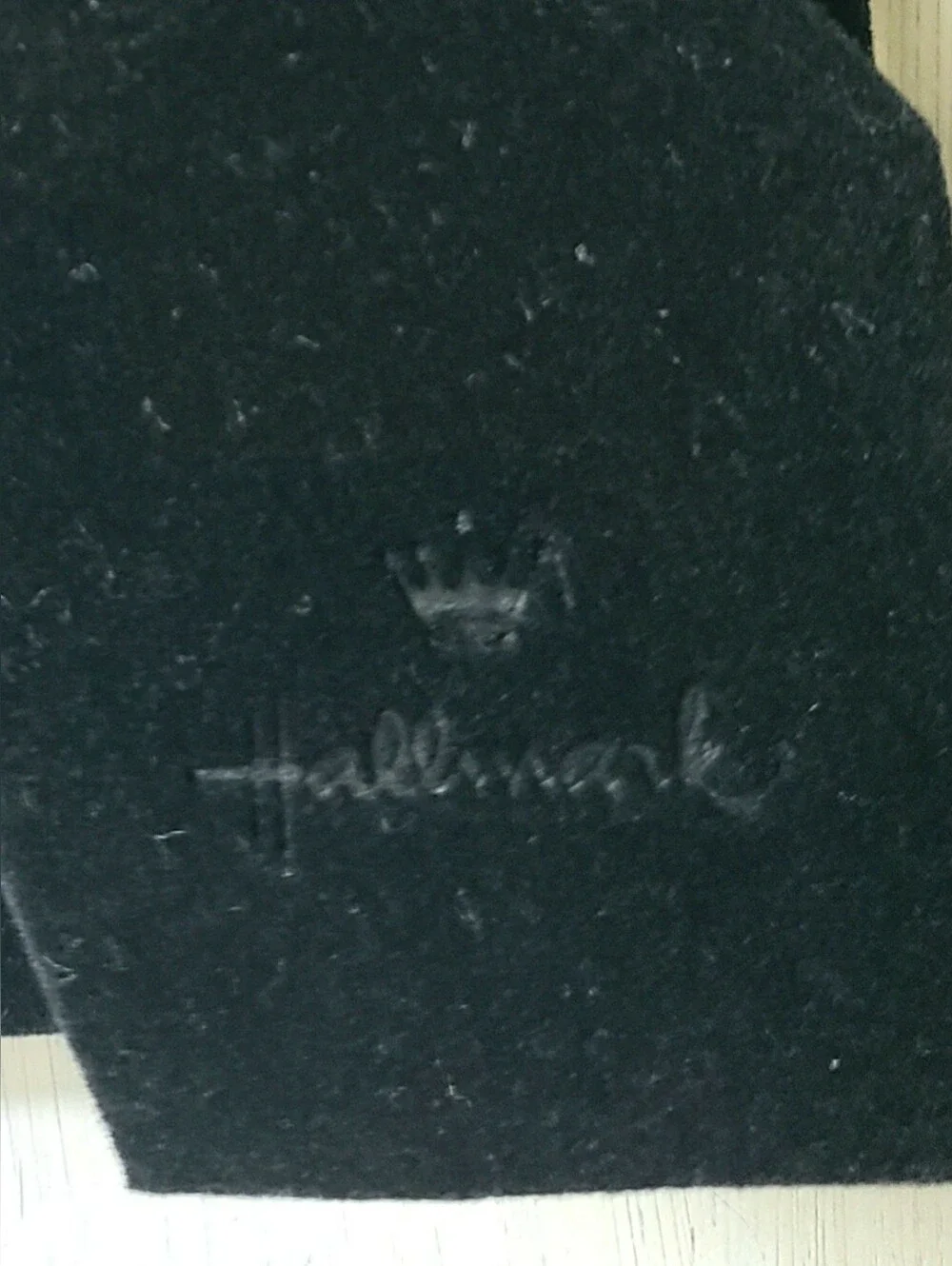 Vintage Hallmark Gold Metal 4x6 Picture Frame - MINT Condition